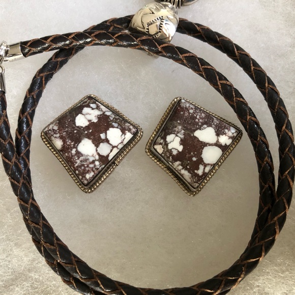 Wild Horse Cabochon Pendant and Earrings set in Sterling Silver. Artisan LE - Picture 5 of 12